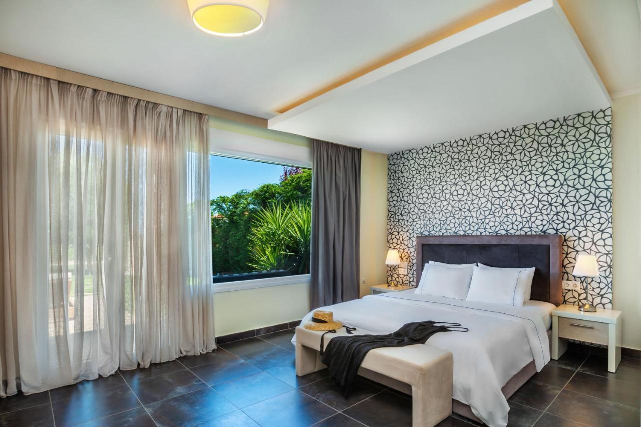 Sunny Villas Resort & Spa Hanioti Exterior photo