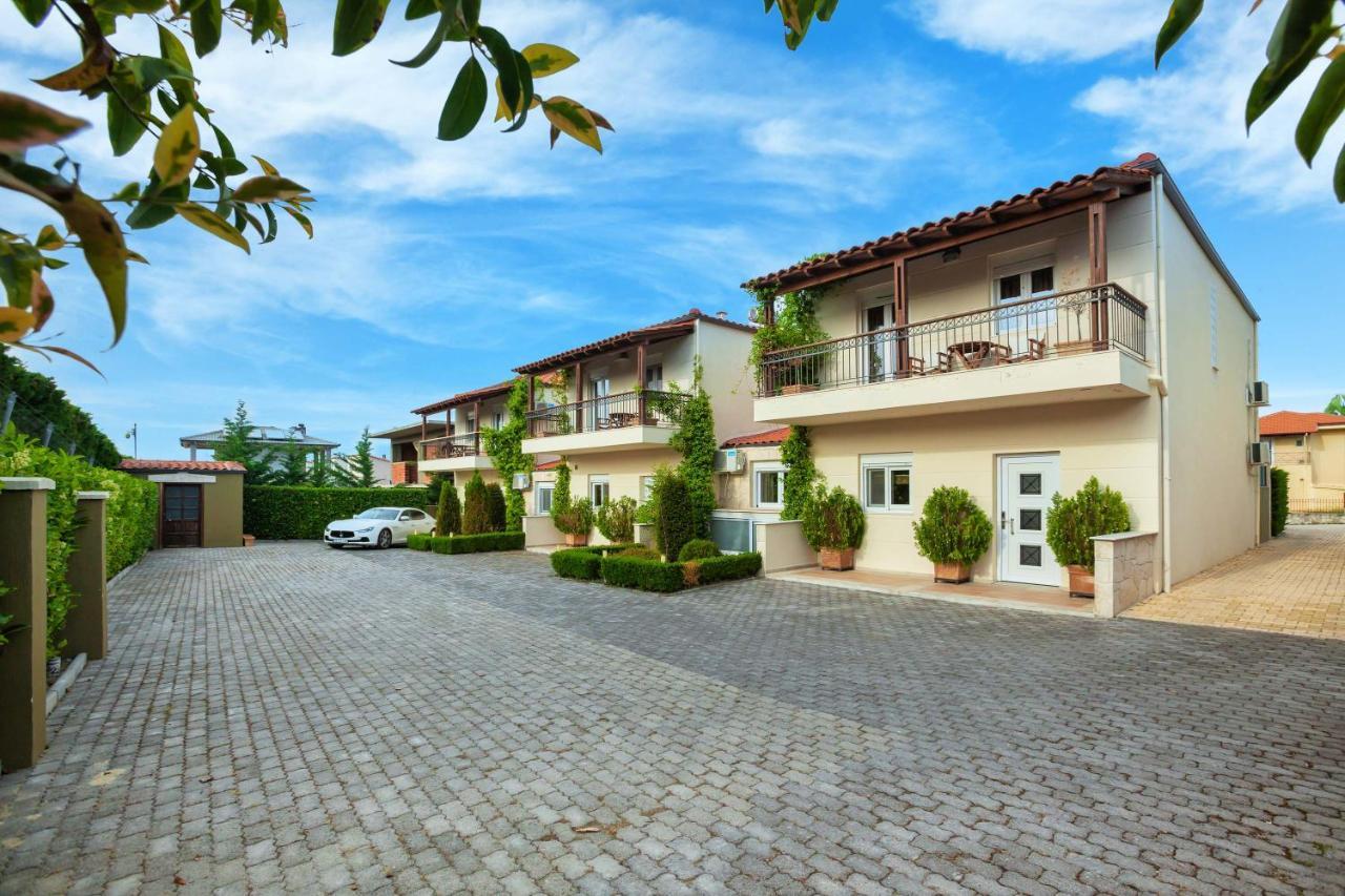 Sunny Villas Resort & Spa Hanioti Exterior photo