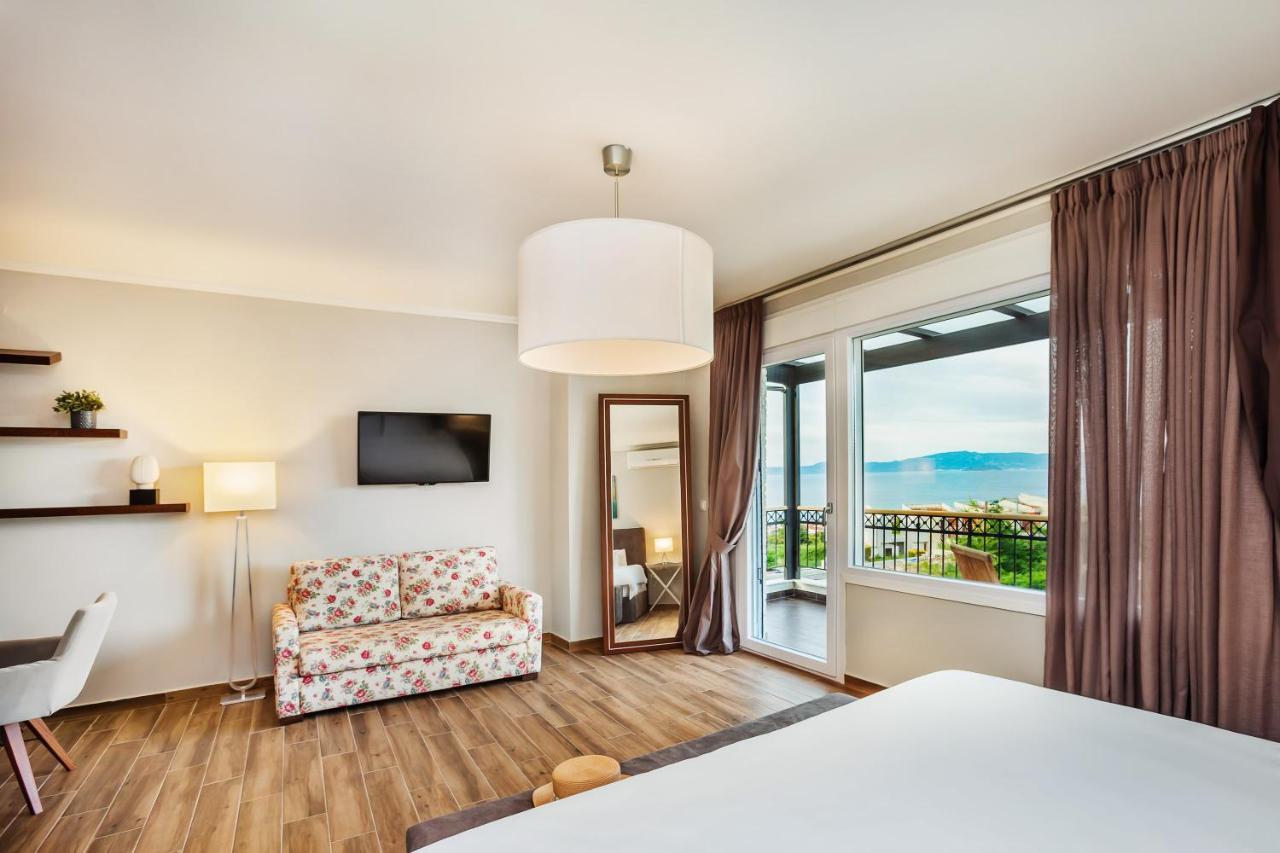 Sunny Villas Resort & Spa Hanioti Exterior photo